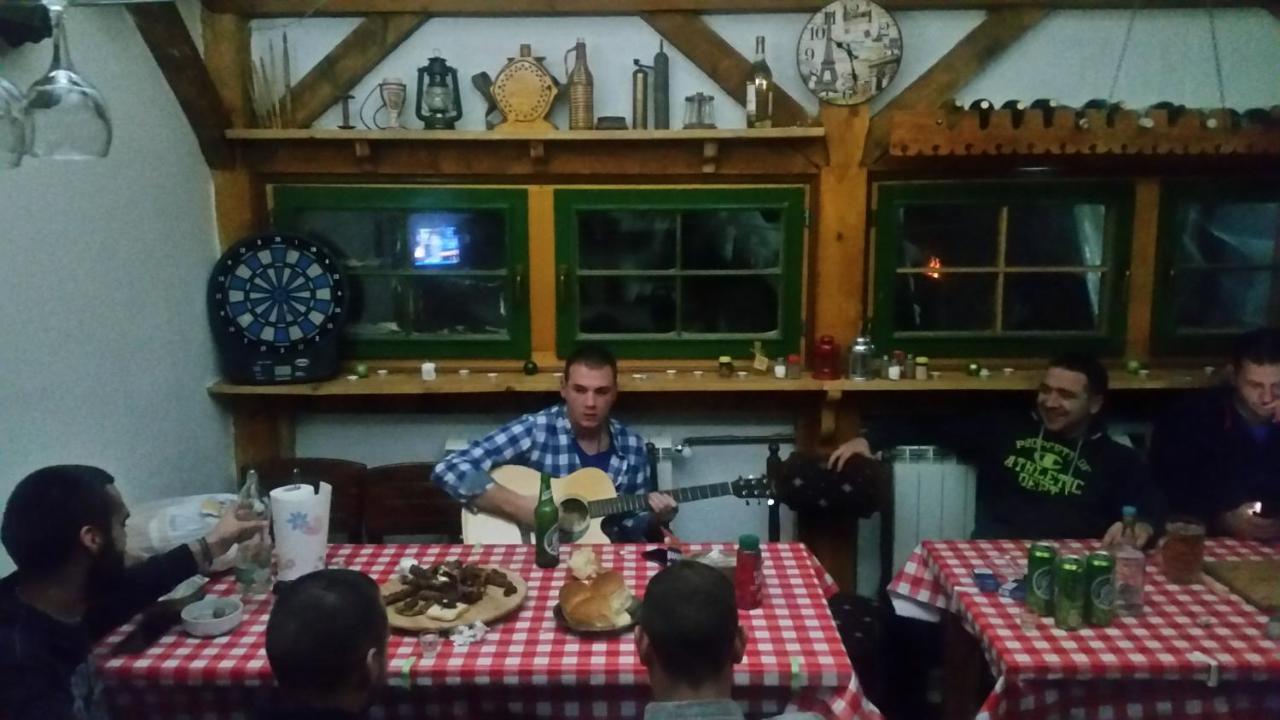 Kuca Za Odmor "Djurovic" Apartment Kopaonik Bagian luar foto