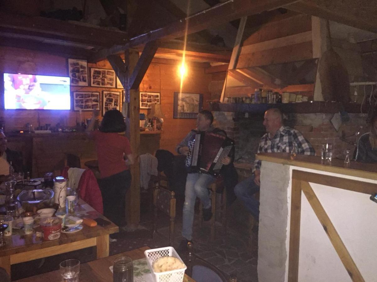 Kuca Za Odmor "Djurovic" Apartment Kopaonik Bagian luar foto