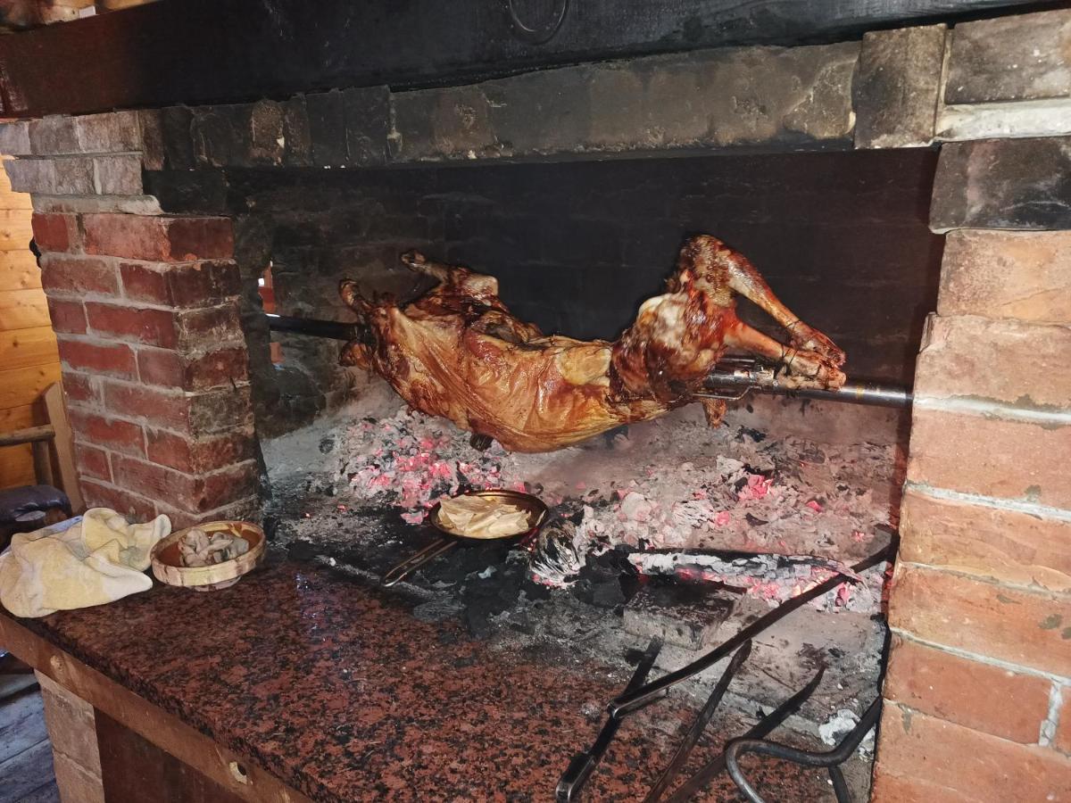 Kuca Za Odmor "Djurovic" Apartment Kopaonik Bagian luar foto