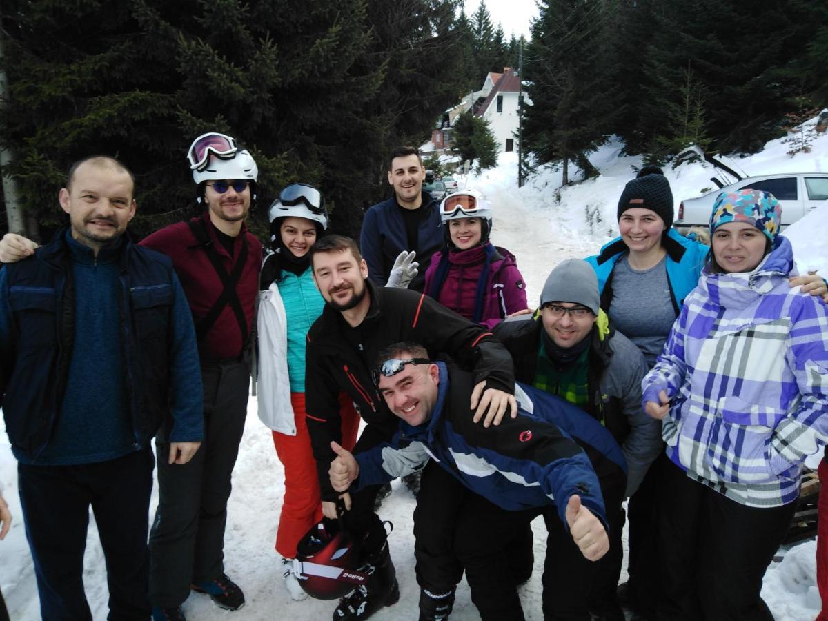 Kuca Za Odmor "Djurovic" Apartment Kopaonik Bagian luar foto