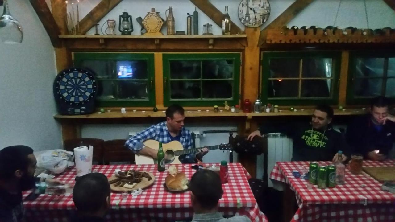 Kuca Za Odmor "Djurovic" Apartment Kopaonik Bagian luar foto